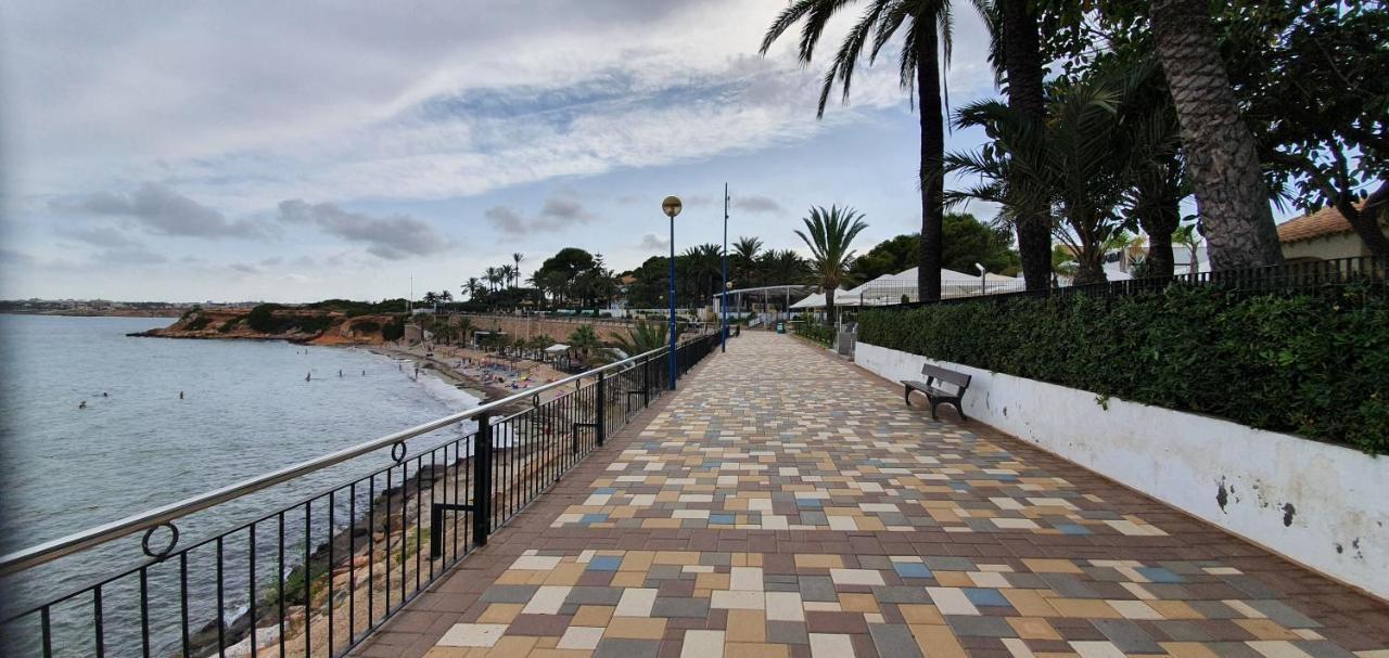 Pleamar Punta Prima Apartman Torrevieja Kültér fotó